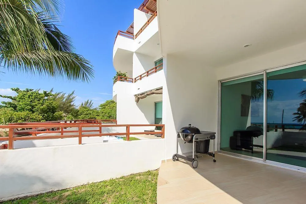 מלון פלאייה דל כרמן Casa Del Mar