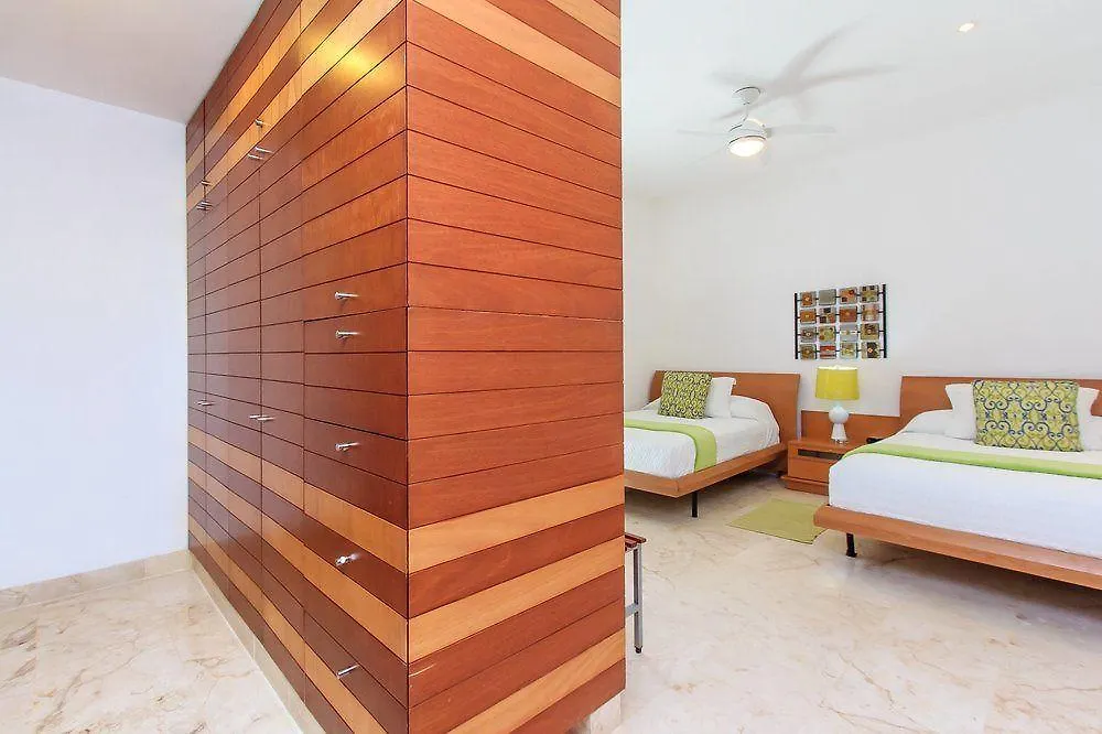 מלון פלאייה דל כרמן Casa Del Mar